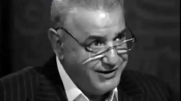 فیلم/ شعرخوانی دلنشین و شنیدنی استاد رشید کاکاوند از غزل مشترک ناصرالدین شاه قاجار و فروغی بسطامی/ کی رفته‌ای ز دل...