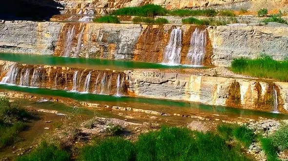 دستکاری عجیب در کالبد آبشار پلکانی کیوان به بهانه ایمنی! + فیلم