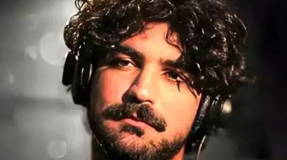 دانلود آواز باشکوه عرفان طهماسبی / آهنگ  خداحافظ / در سکوت شب خانه زد فریاد اما تو نشنیدی  متن کامل