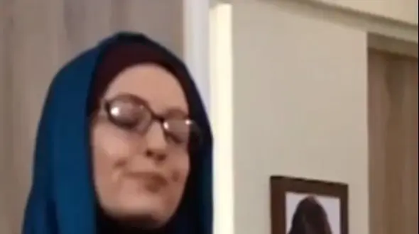 فیلم/  ماندگارترین سکانس خنده دار خانم شیرزاد در سریال  ساختمان پزشکان/کدومتون دماغ عمل میکردین مشتری دارین