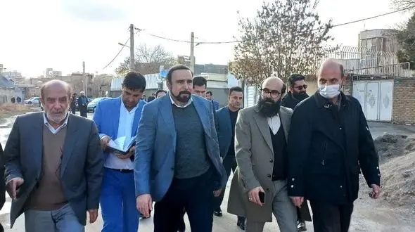 شهردار کرمانشاه: به مناطق کم برخوردار توجهی ویژه داریم/ رفع مشکلات با همراهی مردم محقق می شود