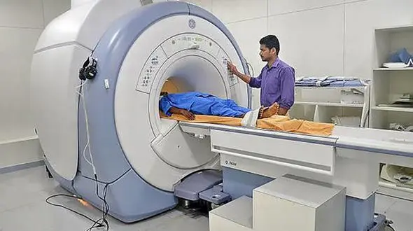 اسکن برای همه بیماران کرونایی ضروری است؟