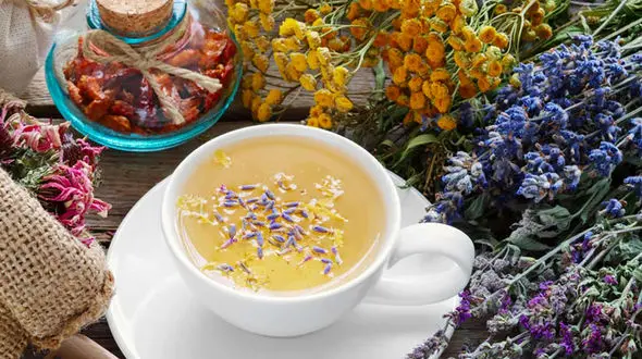 معرفی 5 دمنوش مخصوص مشکلات تنفسی و سرماخوردگی در زمستان + طرز مصرف