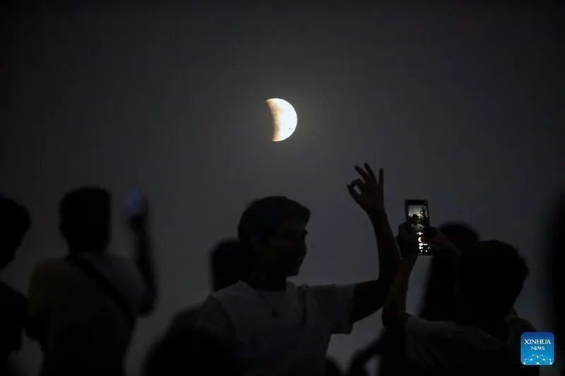 Lunar eclipse1