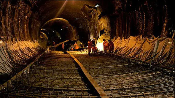 تاریخچه 34 ساله متروی تهران + عکس