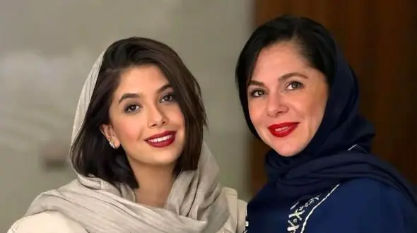 عکس ها / آرایش و استایل زنانه نفس بازغی کنار مادرش مستانه مهاجر» در کنسرت «سهراب پاکزاد»