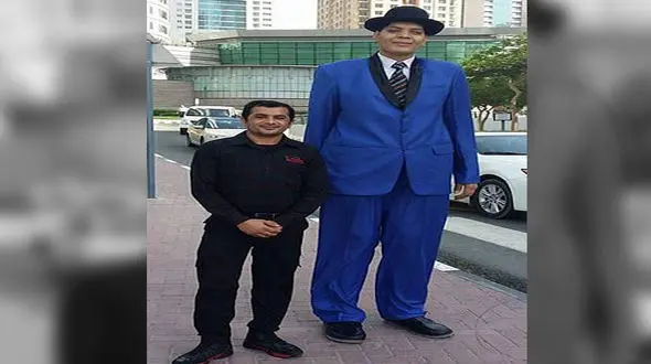 آسمانخراش پاکستان را ببینید !+فیلم و عکس