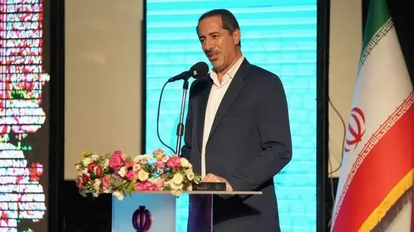 مهاجرت مردم لرستان با شعار درمانی برطرف نمی شود!/هنوز 170 مدرسه کانکسی داریم