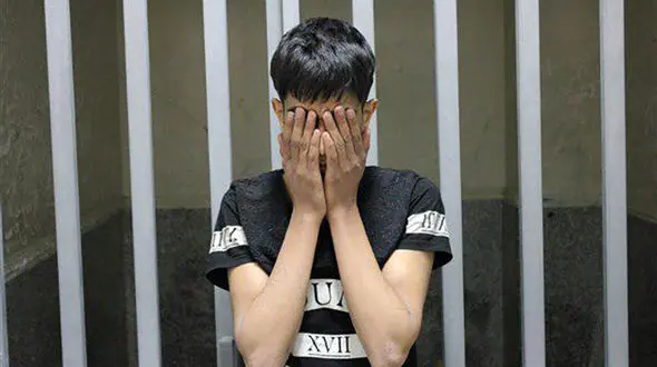 اعتراف پسر 17 ساله تهرانی به قتل 2 زن در خانه فساد + عکس