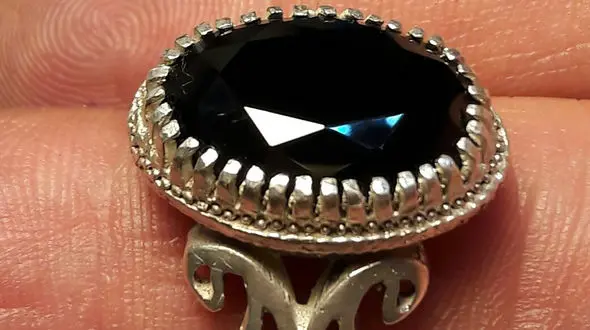 انگشتر برلیان مادر شوهر راز ارتباط سیاه عروس با یک دزد را لو داد / مهناز از آقا داماد کینه داشت!