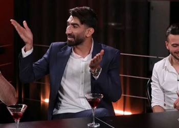 فیلم / عادل فردوسی پور به بیرانوند: تو با بابات شناسنامه‌ای همسن و سال هستید! تو بزرگتر بودی  ....
