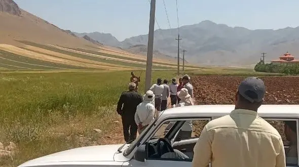 برق ۱۲ حلقه چاه در دلفان قطع شد