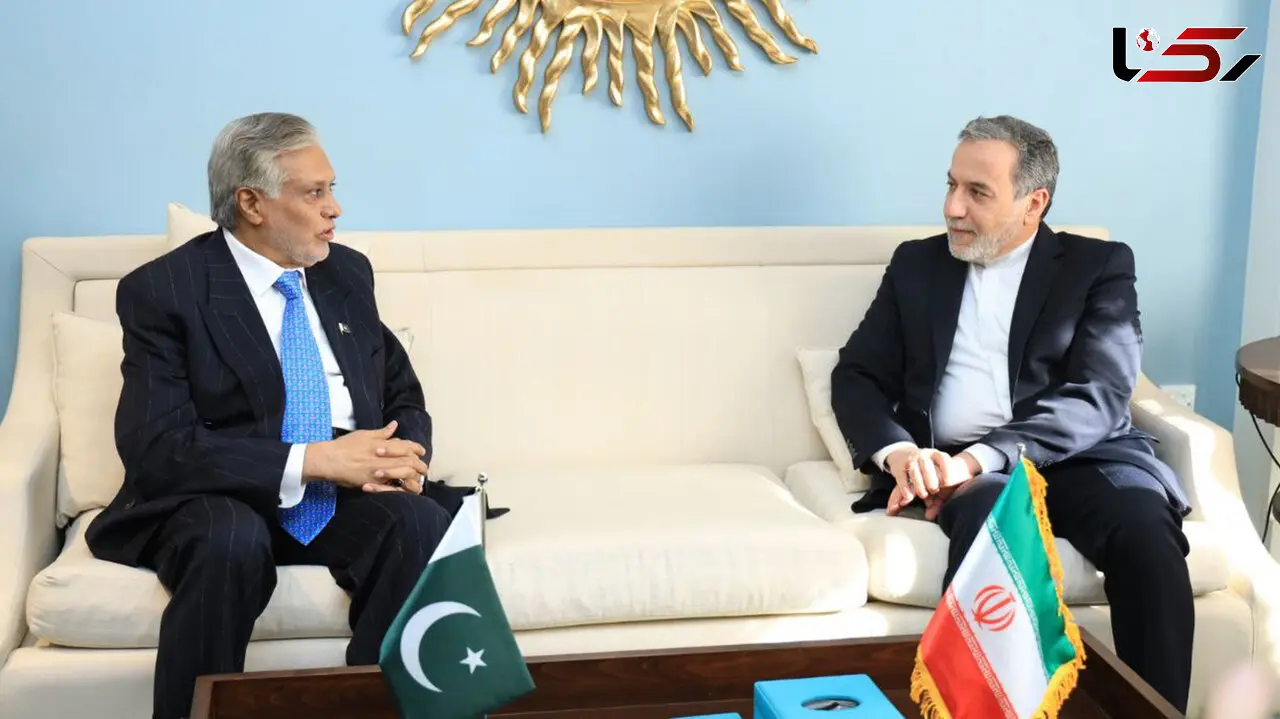 دیدار وزیر امور خارجه با معاون نخست وزیر و وزیر امور خارجه پاکستان 