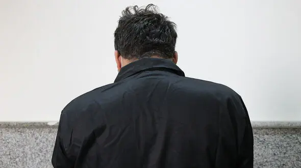 30 زن و مرد در جستجوی مرد میلیارد قمی  