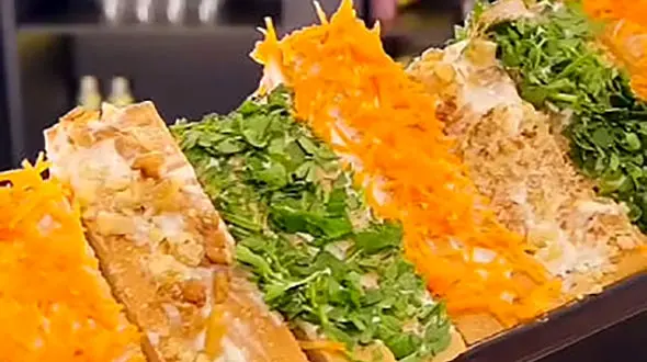 طرز تهیه ساندویچ مثلثی مرغ + فیلم