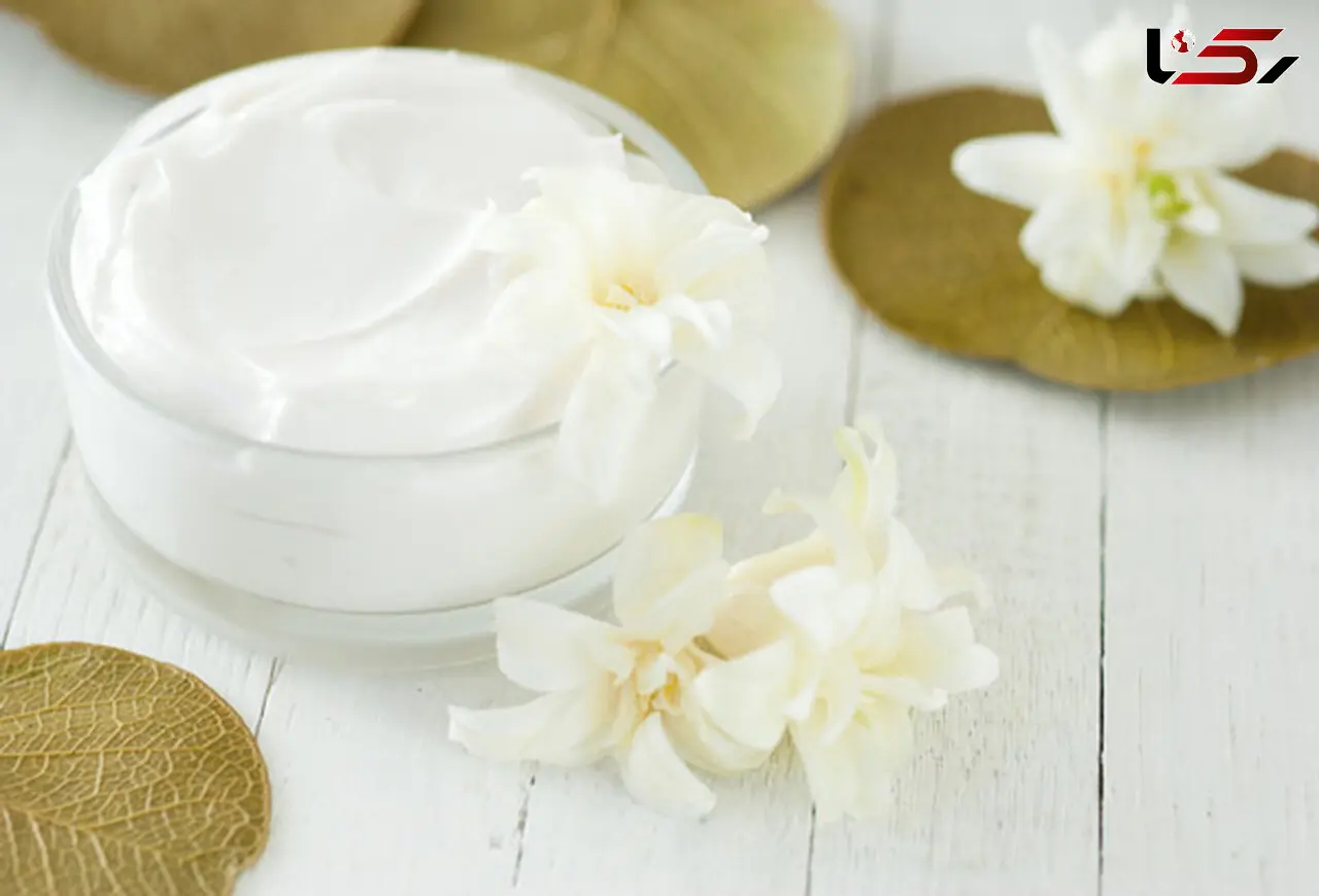 ساخت کرم ضد چروک خانگی با مواد طبیعی+دستور تهیه