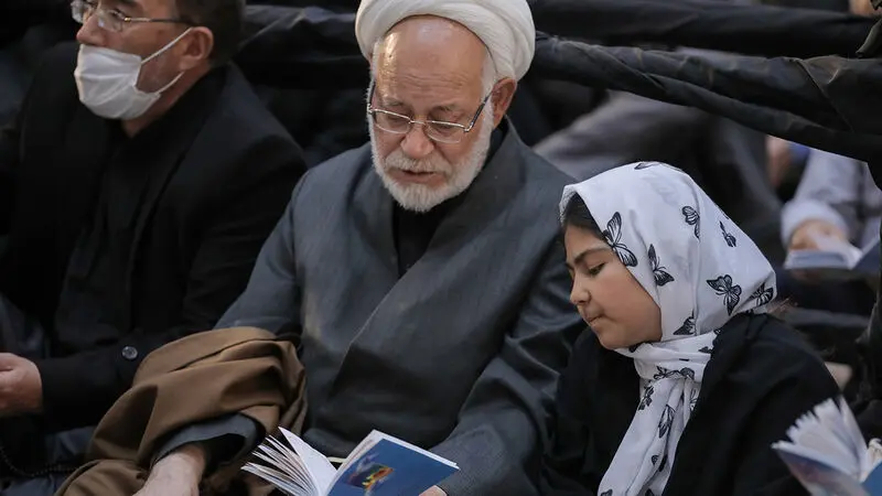 آیت الله سید ابراهیم رئیسی بامداد دوشنبه، در مراسم احیای شب بیست و یکم ماه مبارک رمضان و در شب شهادت مولای متقیان حضرت امیرالمومنین علی (ع)، در اجتماع زائران حرم مطهر امام خمینی (ره)