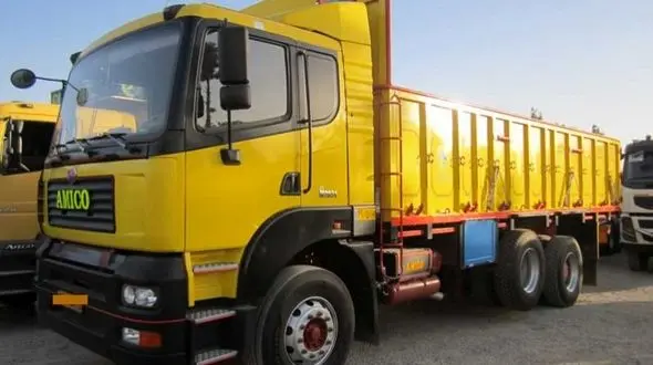 بازداشت راننده تریلی با گواهینامه جعلی در یزد