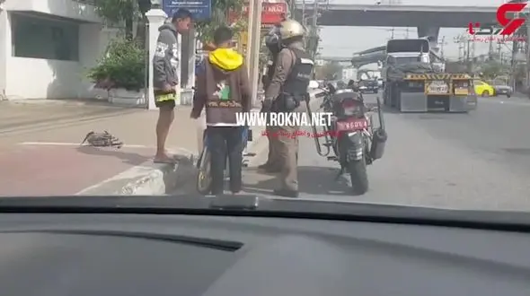 2 پلیس برای 2 متخلف در خیابان بشین پاشو دادند+فیلم