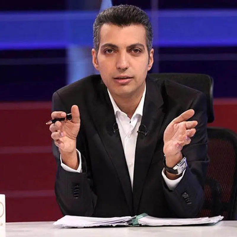 عادل فردوسی‌ پور چند ساله شد؟ نگاهی به زندگی و کارنامه مجری محبوب فوتبال