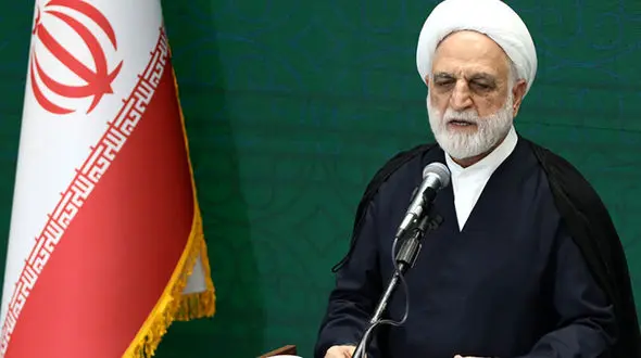 رئیس قوه قضاییه: باید موانع تولید و صادرات را رفع کنیم/ نیاز امروز کشور وحدت مردم و مسئولان است