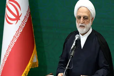 رئیس قوه قضاییه: باید موانع تولید و صادرات را رفع کنیم/ نیاز امروز کشور وحدت مردم و مسئولان است