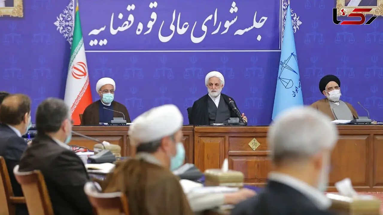یک قاضی به دلیل تمایلات نفسانی دچار لغزش شده است/ مردم از نظام انتظار اجرای عدالت