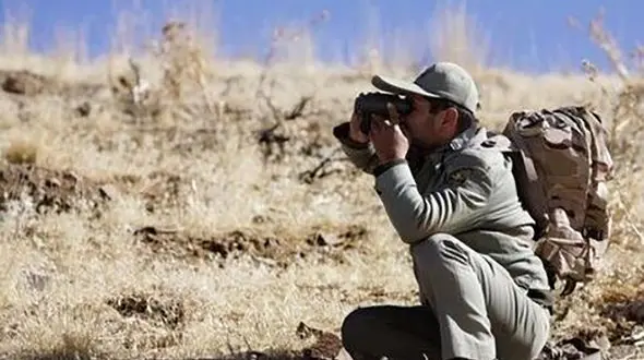 بریدن گوش قرق‌بان کالپوشی با تبر توسط مرد بی رحم! + جزییات