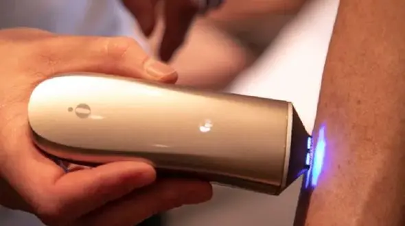 پوست تان را با این گجت هوشمند زیباتر کنید