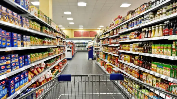 قیمت مرغ و گوشت قرمز در بازار / شکر و برنج در بازار چند؟