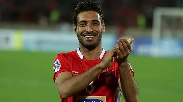 عکس زن زیبای شجاع خلیل زاده در لباس عروسی ! / نگاه های عاشقانه آقای ملی پوش !