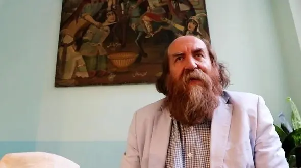 تخریب بافت تاریخی شیراز تخریب هویت شیعی- ایرانی است/ شیوه تاریخی زیارت نابود می شود