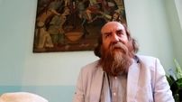 تخریب بافت تاریخی شیراز تخریب هویت شیعی- ایرانی است/ شیوه تاریخی زیارت نابود می شود