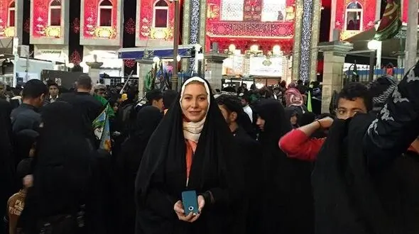 اصلاح رفتار خانم بازیگر ایرانی بعد از پیاده‌روی اربعین ! + عکس