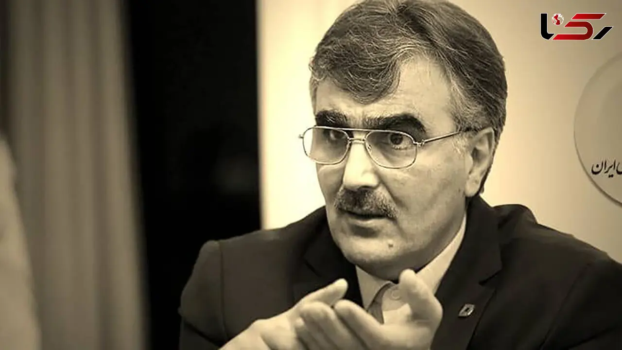محمدرضا فرزین پاسخ دهد: دلار سه‌ رقمی حاصل کدام سیاست است؟ / مردم قربانی آزمون و خطای بانک مرکزی!