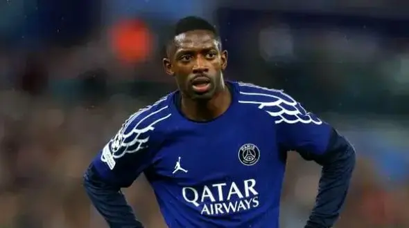 وقتی دمبله جایزه بهترین بازیکن را پس داد! + فیلم