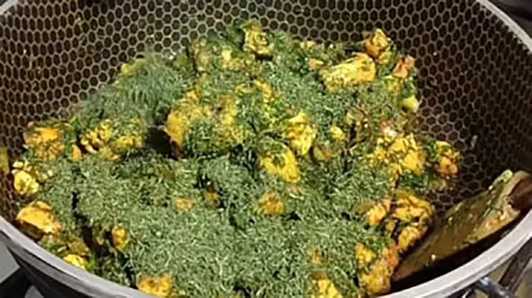 طرز تهیه خورشت شوید باقالی + فیلم