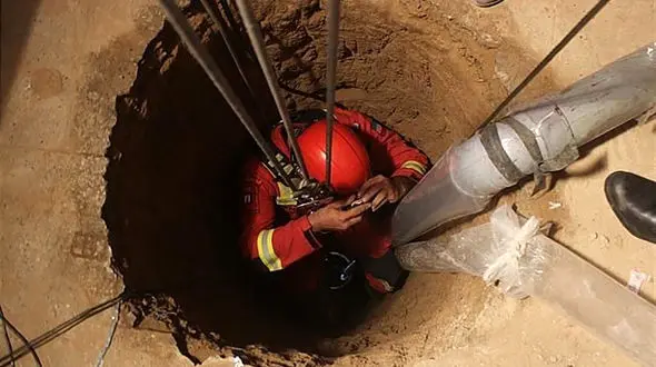 مرگ تلخ مرد جوان در عمق چاه در باط کریم + جزییات