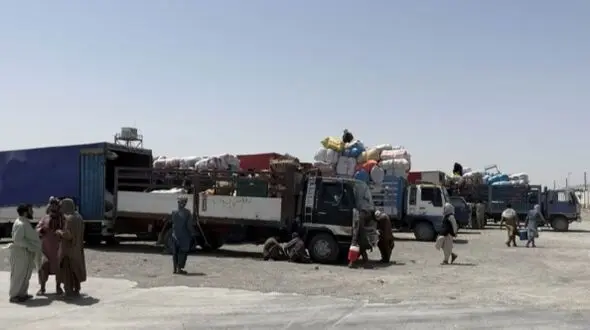 تشدید برخورد با اتباع غیرمجاز در پایانه‌ها / فروش بلیت ممنوع شد