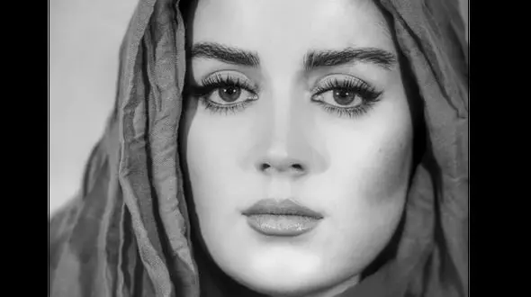 رونمایی افسانه پاکرو از عکس برادرزاده اش/ ژن خوب و جذاب!