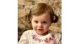 عکس های جگرسوز از نوه ۱۴ ماهه رهبری انقلاب / زهرا محمدی گلپایگانی همراه رهبری شهید شد
 