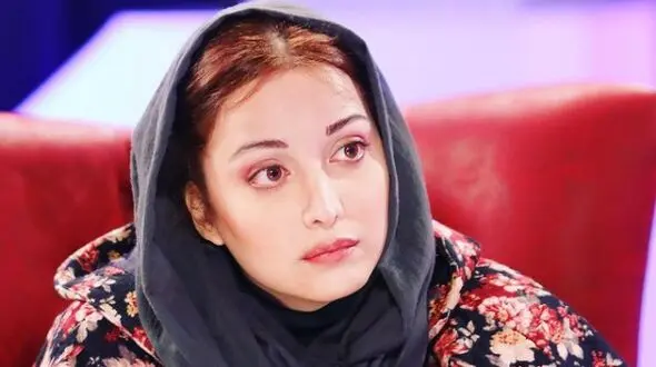 روشنک گرامی با آرایشی خیره کننده
