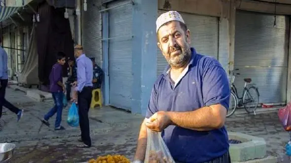 این دستفروش نماینده مجلس شد +عکس 