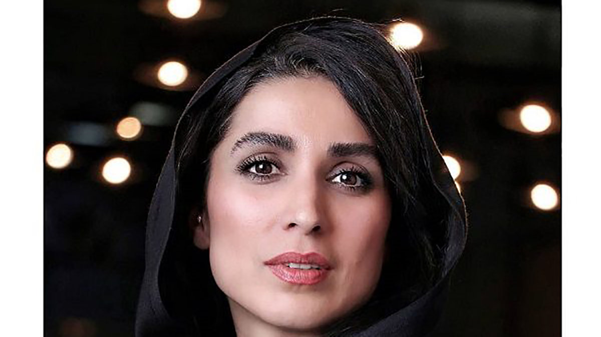 عکس ژست نامتعارف خانم بازیگر سریال میدان سرخ ! / جنجال بهدخت ولیان ادامه دارد