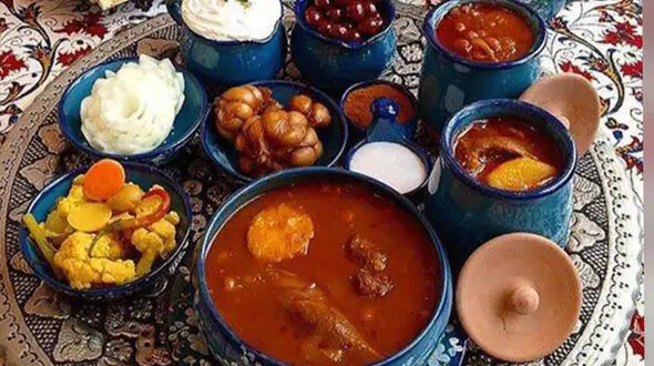 ادویه های مخصوص آبگوشت + خواص هر ادویه آبگوشت