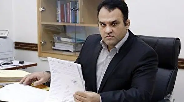 واکنش سخنگوی وزارت بهداشت به نحوه ماسک زدن بیژن قاسم‌زاده