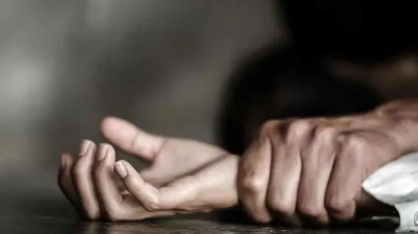 ریزش موی سر دختر جوان افغان پس از نجات از چنگال مرد شیطان صفت