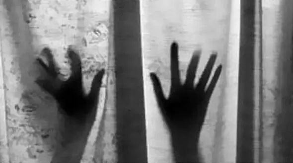 ترسناکترین رویارویی شیطان با 8 زن تهرانی ! / هنوز تن مان می لرزند !