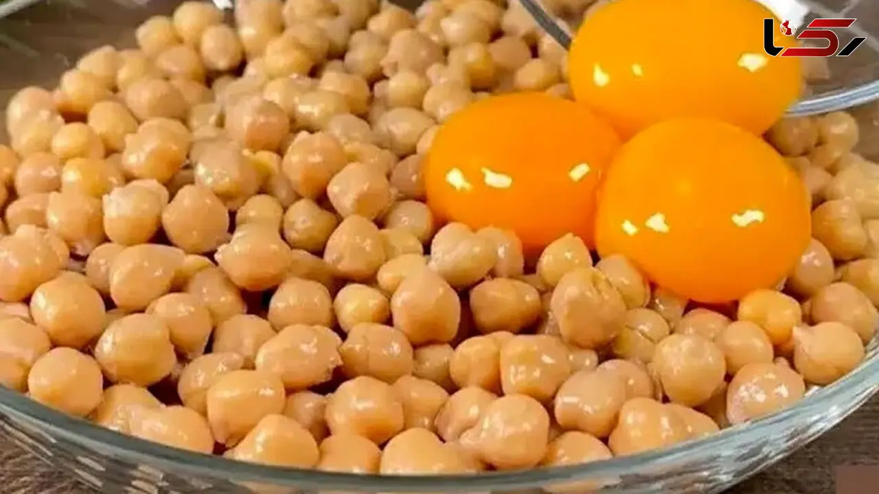 طرز تهیه غذایی خلاقانه با نخود و تخم‌ مرغ که طعم فلافل را ندارد + فیلم