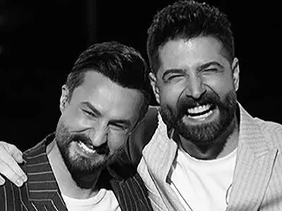 خوانندگی بغض آلود مصطفی راغب برای چهلم رفیق صمیمیش حمید هیراد/ گریه ای که امانش نداد